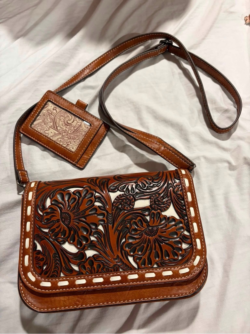 NOCONA OPHELIA CINNAMON TOOLED & CREAM UNDERLAY CROSSBODY BAG & WALLET